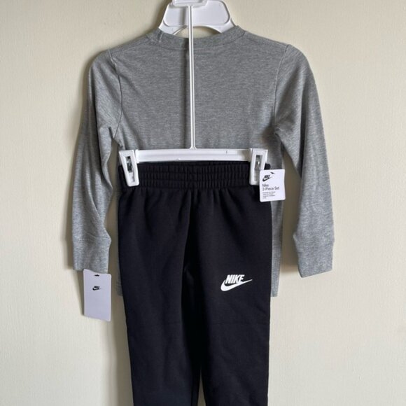 Nike boys 2 piece set size 4 - Picture 7 of 10